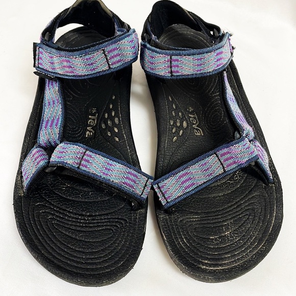 TEVA Classic Hiking Sandals Blue & Purple Size 5/6 - Picture 2 of 7